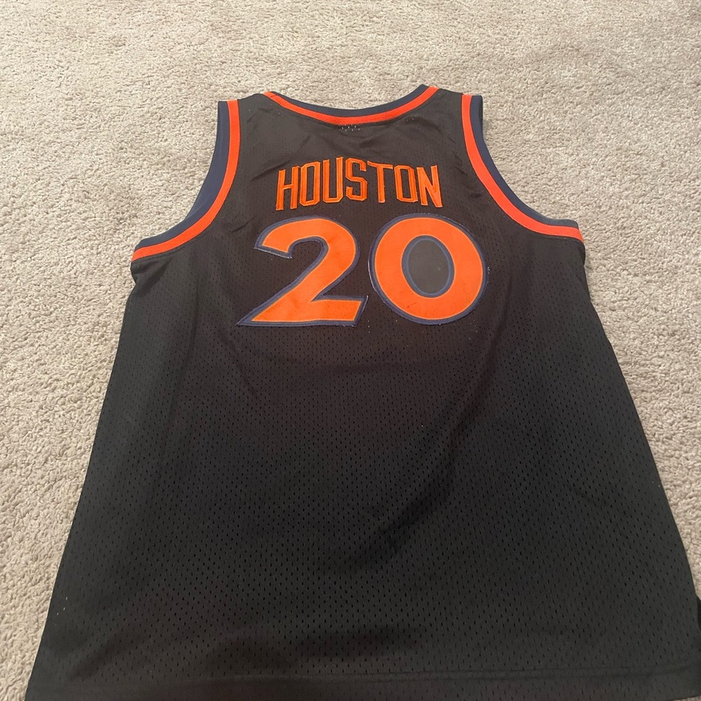 Vintage Knicks Jersey